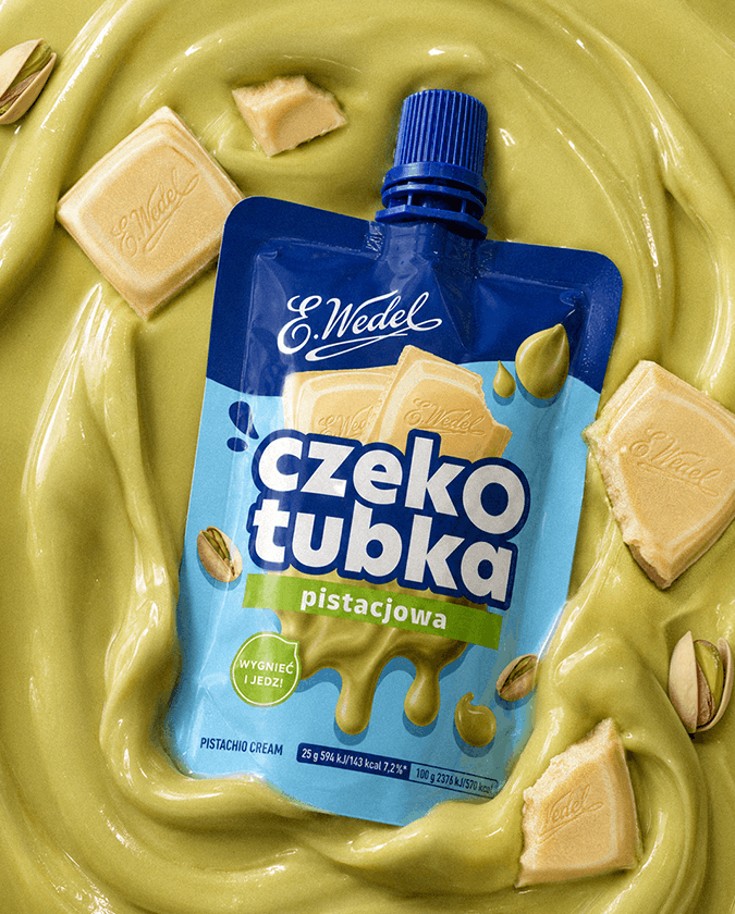Czekotubka Pistacjowa E.Wedel — projekt opakowania na tle pistacjowego kremu | packaging design FYNK